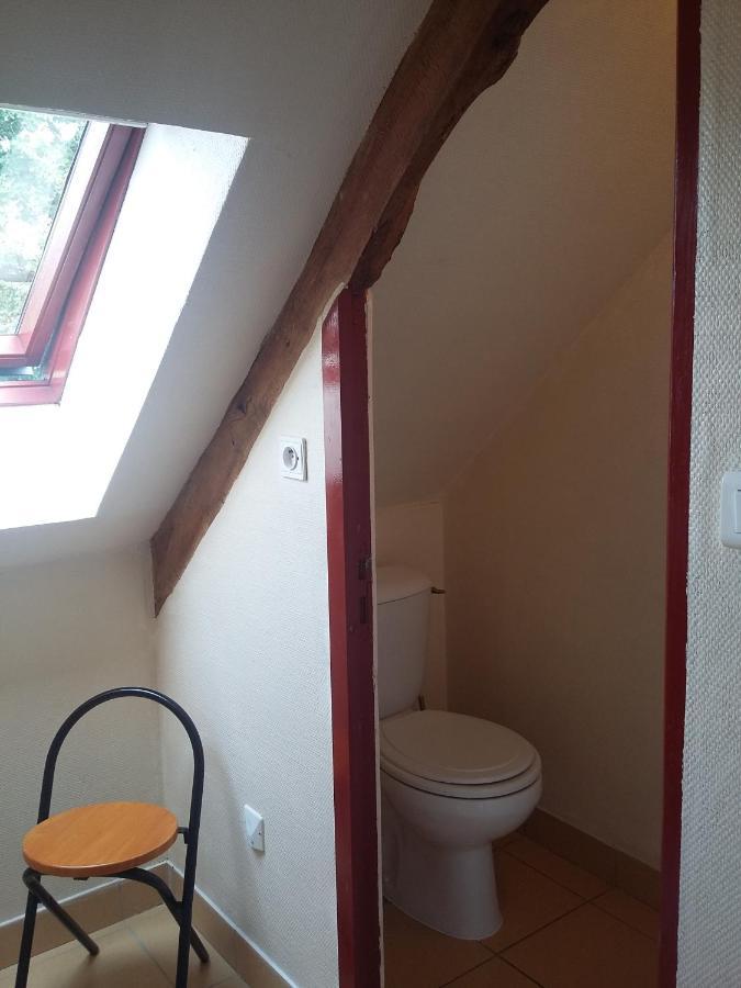 Les Petites Chapelles Bed & Breakfast Saint-Pierre-de-Plesguen Екстериор снимка